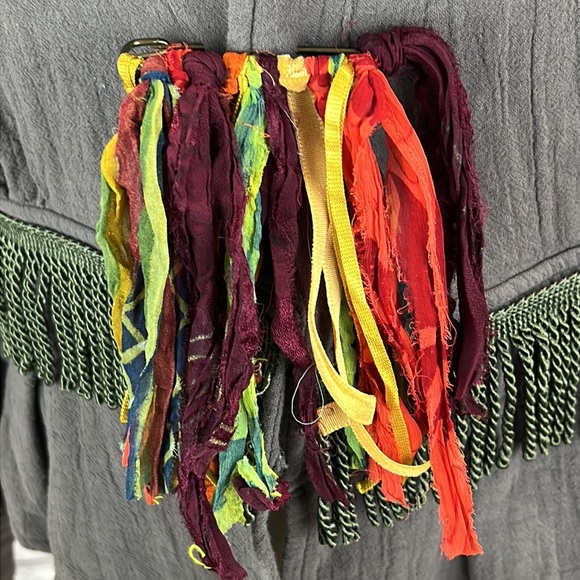 ⭐️Adorned Crown textile gauzy FREE embroidered tassel waist jacket size sm - Picture 8 of 13